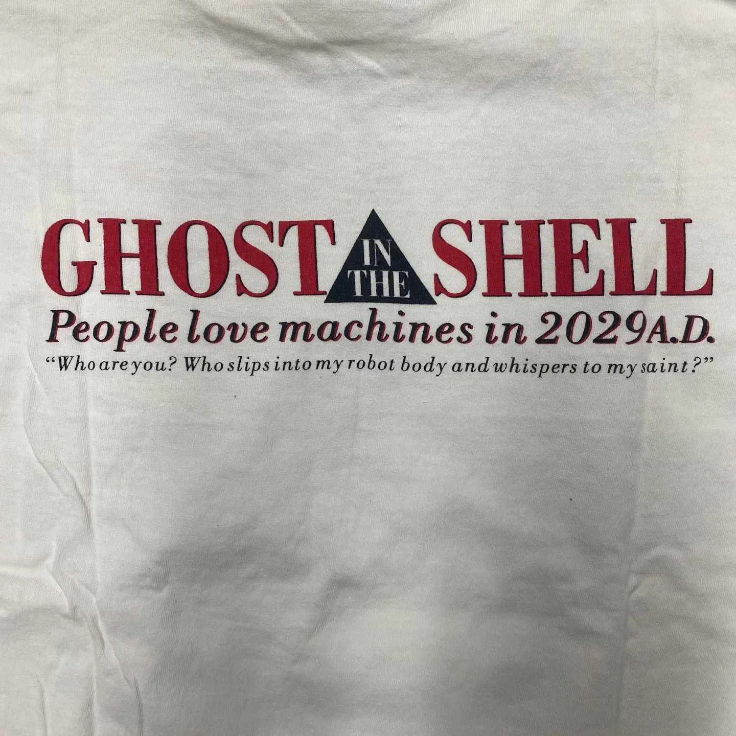 SAINT Mxxxxxx x GHOST IN THE SHELL ' GITS ' SS TEE/WHT Classic Big IP Ghost in the Shell co-branded Suzi Charge/Suzi Character TEE Off-white S-XL Cylindrical side seamless fabric 220g high gram weight OE yarn ⚠️Note: It is almost meaningless if it is not a cylindrical fabric Customized joint main mark/joint wash mark/little angel anti-counterfeiting label Original factory level printing factory Top purchasing agent level